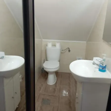 Casa Galbena De Vacanta Navodari Pensjonat Năvodari